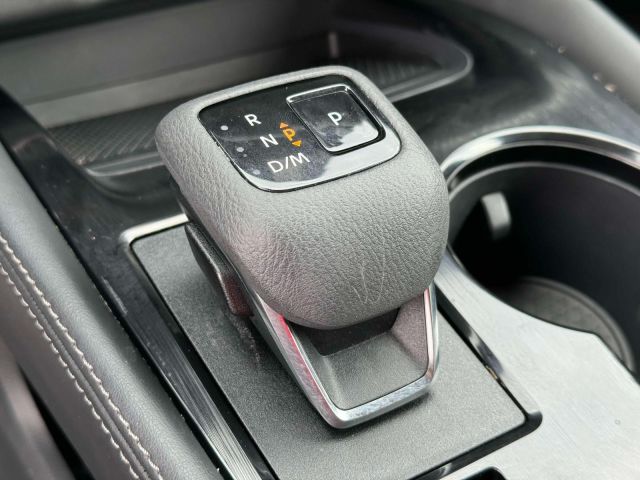 2023 Nissan Rogue AWD SL