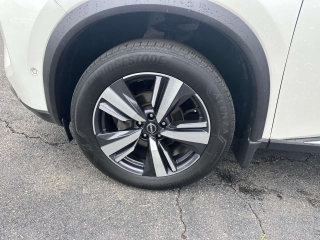 2023 Nissan Rogue AWD SL