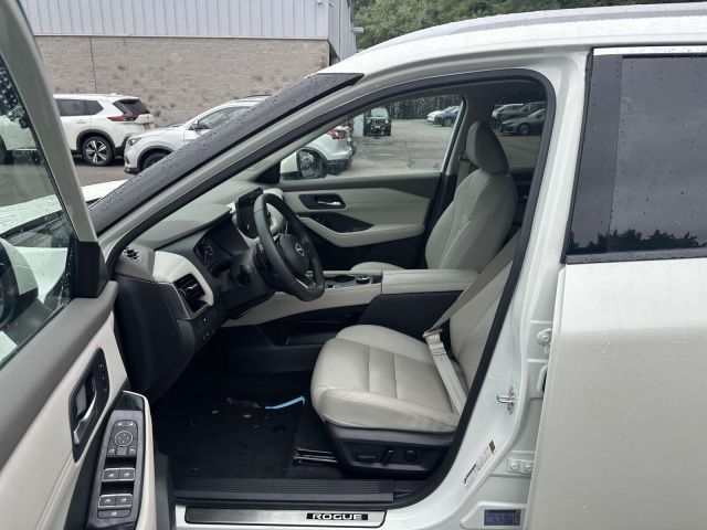 2023 Nissan Rogue AWD SL