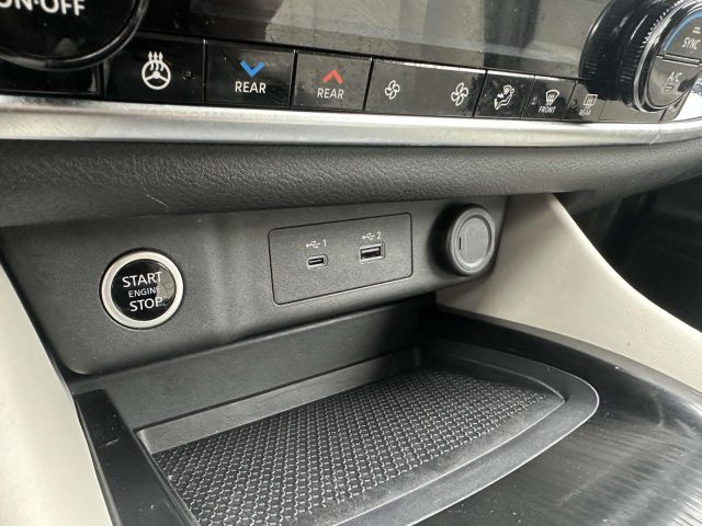 2023 Nissan Rogue AWD SL