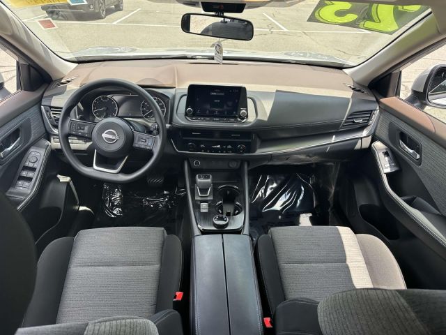 2023 Nissan Rogue AWD SV *Ltd Avail*