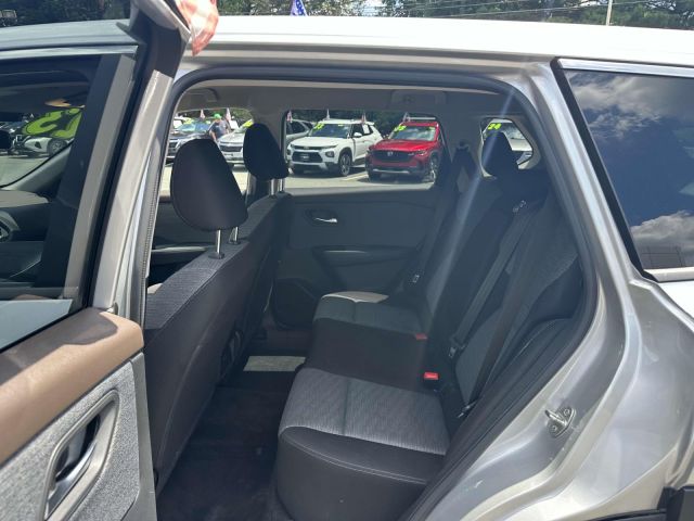 2023 Nissan Rogue AWD SV *Ltd Avail*