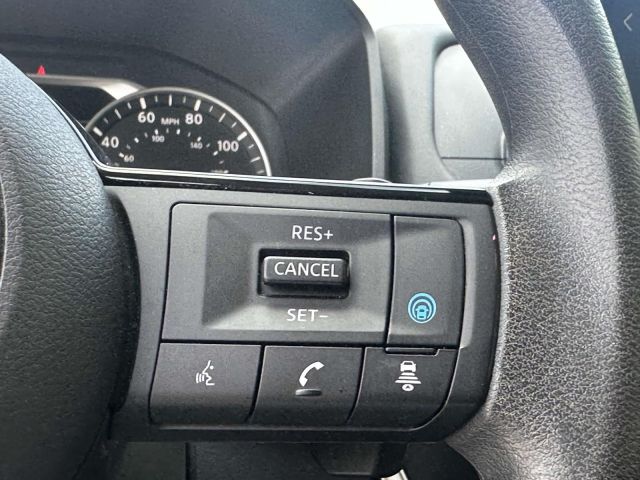 2023 Nissan Rogue AWD SV *Ltd Avail*