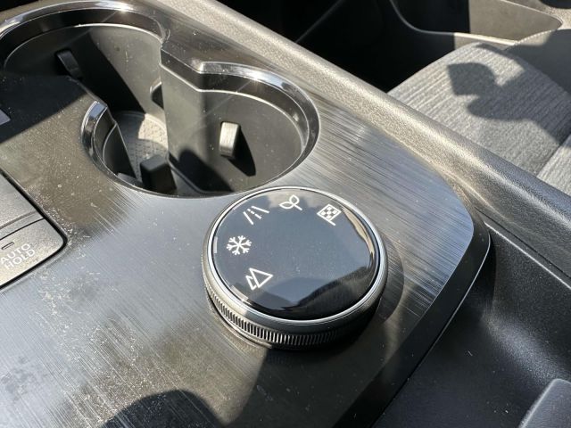 2023 Nissan Rogue AWD SV *Ltd Avail*