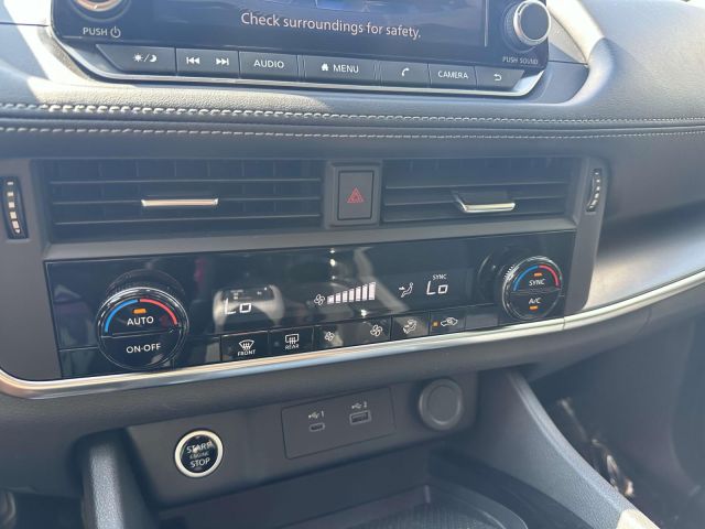 2023 Nissan Rogue AWD SV *Ltd Avail*