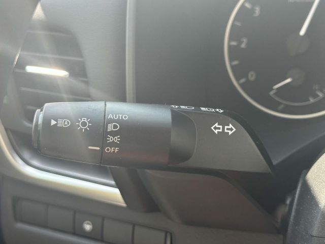2023 Nissan Rogue AWD SV *Ltd Avail*