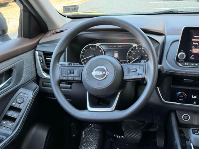 2023 Nissan Rogue AWD SV