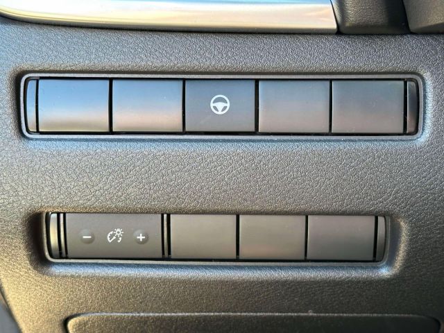 2023 Nissan Rogue AWD SV *Ltd Avail*