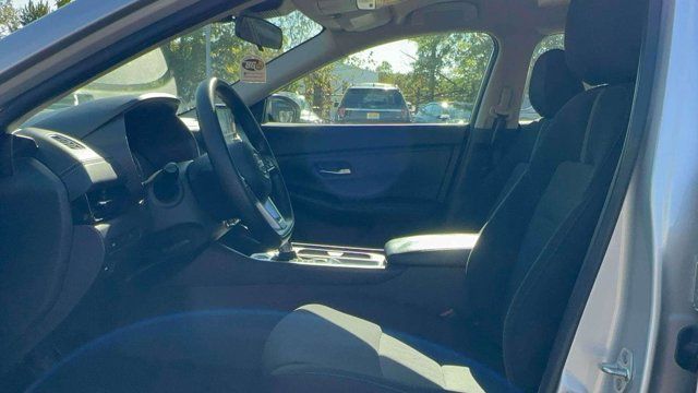 2023 Nissan Sentra SV 2023 Nissan Sentra SV