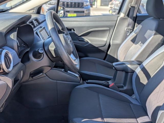 2023 Nissan Versa 1.6 SV 2023 Nissan Versa 1.6 SV