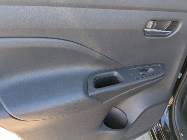 2023 Nissan Versa 1.6 SV 2023 Nissan Versa 1.6 SV