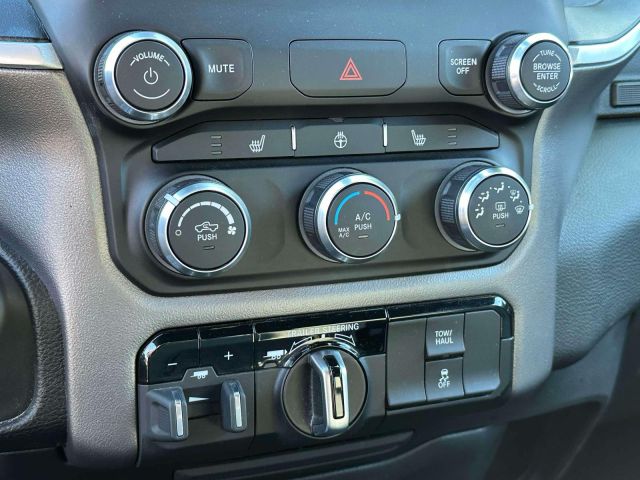 2023 Ram 1500 Big Horn 4x2 Crew Cab 57 Box