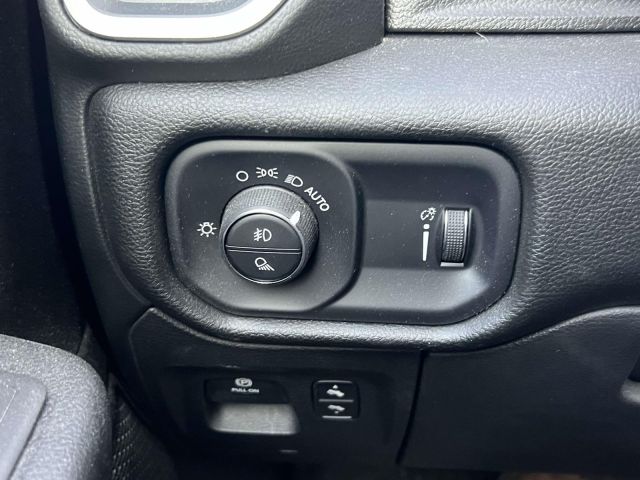 2023 Ram 1500 Big Horn 4x4 Crew Cab 57 Box 2023 Ram 1500 Big Horn 4x4 Crew Cab 57 Box