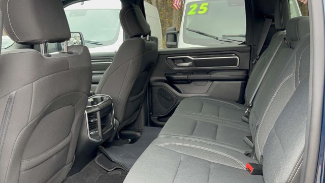 2023 Ram 1500 Big Horn 4x4 Crew Cab 57 Box 2023 Ram 1500 Big Horn 4x4 Crew Cab 57 Box