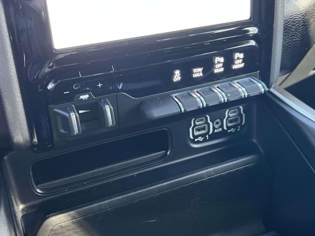 2023 Ram 1500 Big Horn 4x4 Crew Cab 57 Box