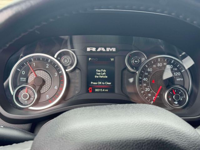 2023 Ram 2500 Big Horn 4x4 Crew Cab 8 Box