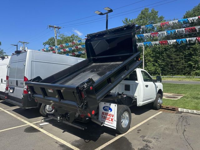 2023 Ram 3500 Chassis Cab Tradesman 4WD Reg Cab 60 CA 143.5 WB