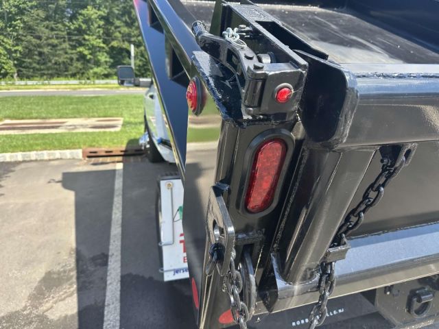 2023 Ram 3500 Chassis Cab Tradesman 4WD Reg Cab 60 CA 143.5 WB