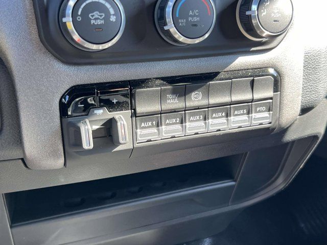 2023 Ram 3500 Chassis Cab Tradesman 2023 Ram 3500 Chassis Cab Tradesman