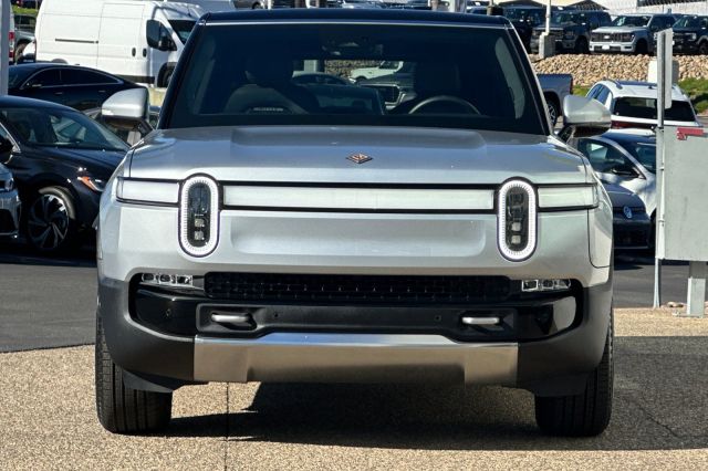 2023 Rivian R1S Adventure 2023 Rivian R1S Adventure