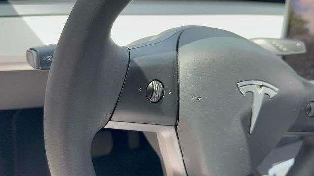 2023 Tesla Model Y Long Range AWD