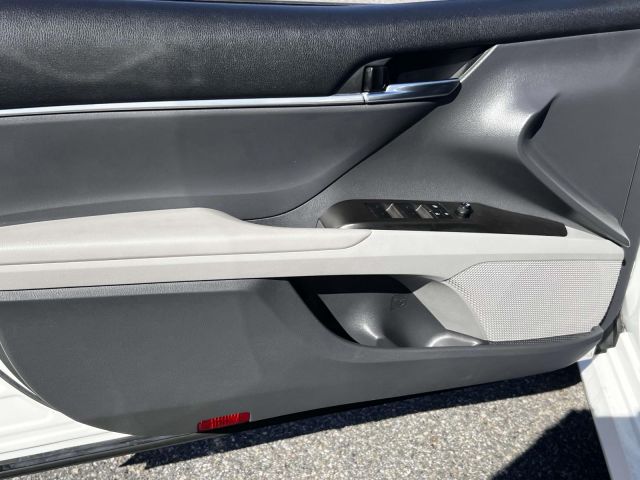 2023 Toyota Camry LE Auto AWD (Natl)