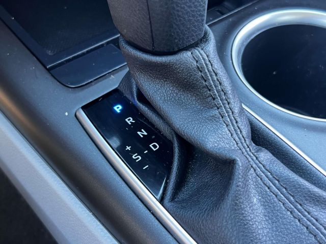 2023 Toyota Camry LE Auto AWD (Natl)