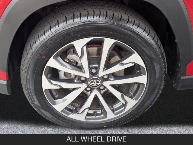 2023 Toyota Corolla Cross XLE 2023 Toyota Corolla Cross XLE