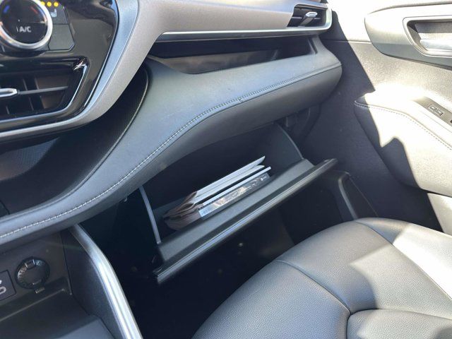 2023 Toyota Highlander XLE 2023 Toyota Highlander XLE