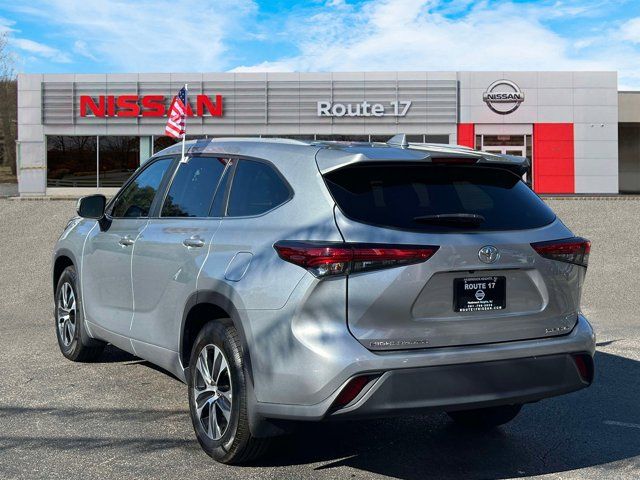 2023 Toyota Highlander XLE 2023 Toyota Highlander XLE