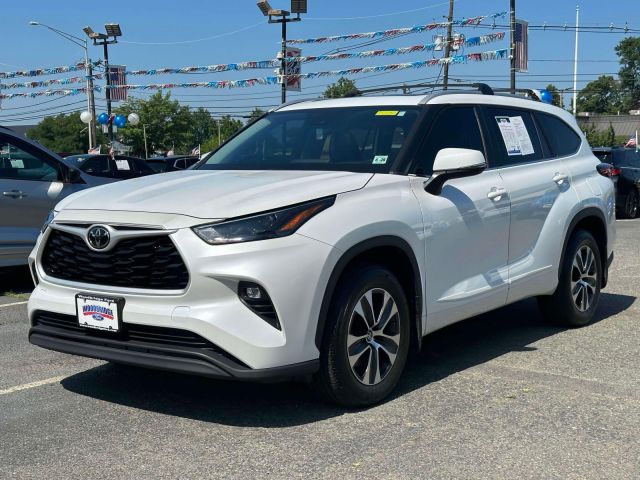 2023 Toyota Highlander L AWD (Natl)