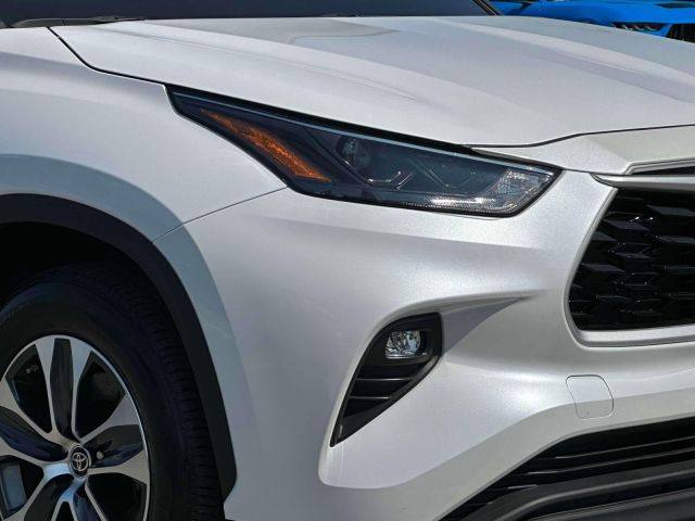 2023 Toyota Highlander L AWD (Natl)