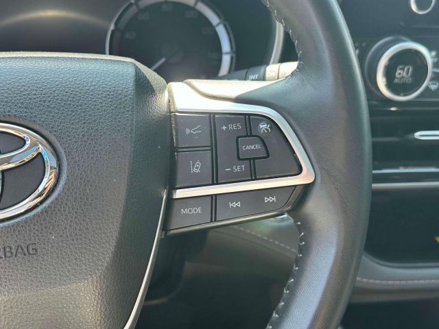 2023 Toyota Highlander L AWD (Natl)
