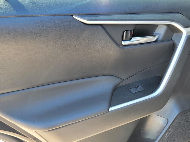 2023 Toyota RAV4 XLE AWD (Natl)