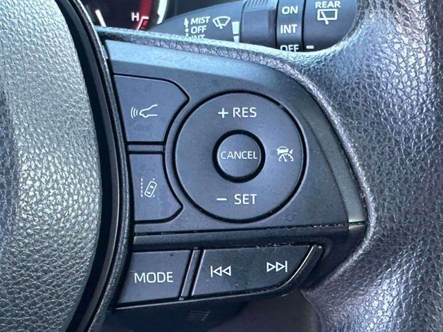 2023 Toyota RAV4 XLE 2023 Toyota RAV4 XLE