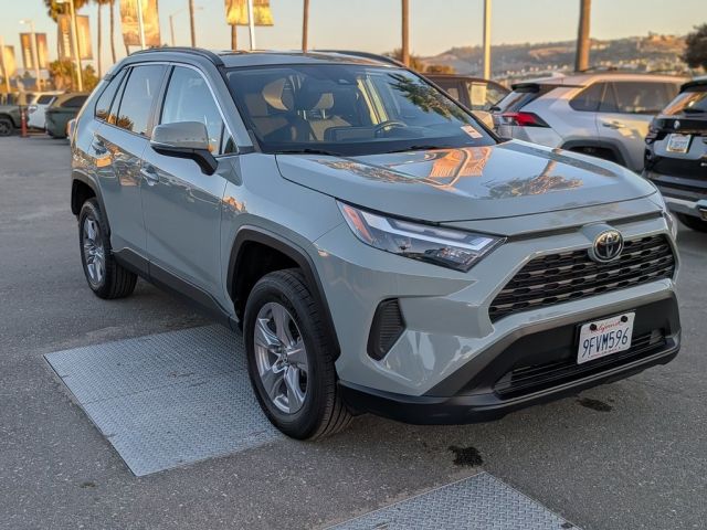 2023 Toyota RAV4 XLE 2023 Toyota RAV4 XLE