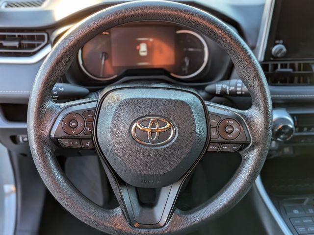 2023 Toyota RAV4 XLE 2023 Toyota RAV4 XLE