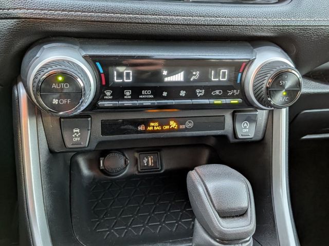 2023 Toyota RAV4 XLE 2023 Toyota RAV4 XLE