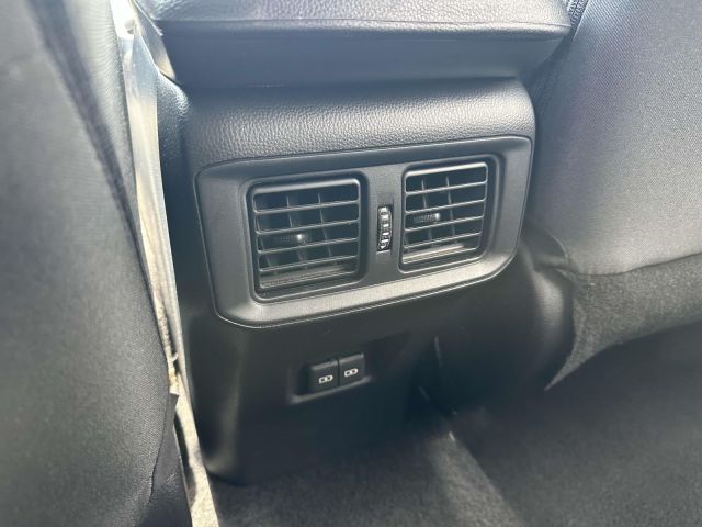 2023 Toyota RAV4 XLE AWD (Natl)