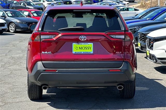 2023 Toyota RAV4 XLE 2023 Toyota RAV4 XLE