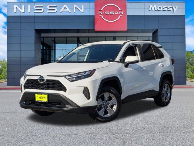 2023 Toyota Rav4 XLE 2023 Toyota Rav4 XLE