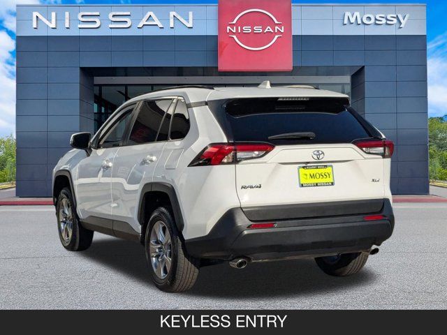 2023 Toyota Rav4 XLE 2023 Toyota Rav4 XLE