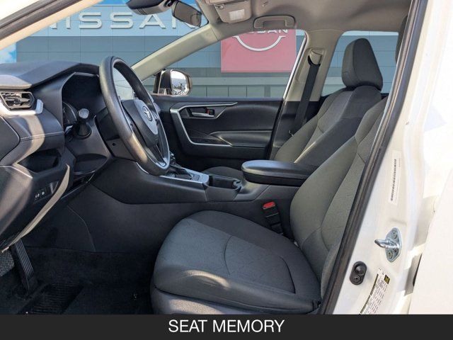 2023 Toyota Rav4 XLE 2023 Toyota Rav4 XLE