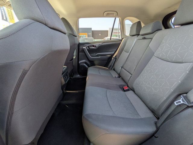 2023 Toyota RAV4 XLE 2023 Toyota RAV4 XLE