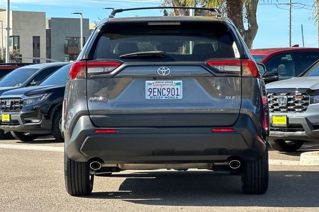 2023 Toyota RAV4 XLE 2023 Toyota RAV4 XLE