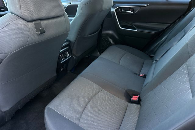 2023 Toyota RAV4 XLE 2023 Toyota RAV4 XLE