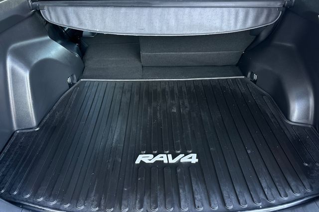 2023 Toyota RAV4 XLE 2023 Toyota RAV4 XLE