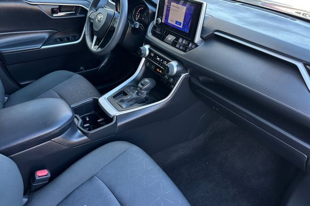 2023 Toyota RAV4 XLE 2023 Toyota RAV4 XLE