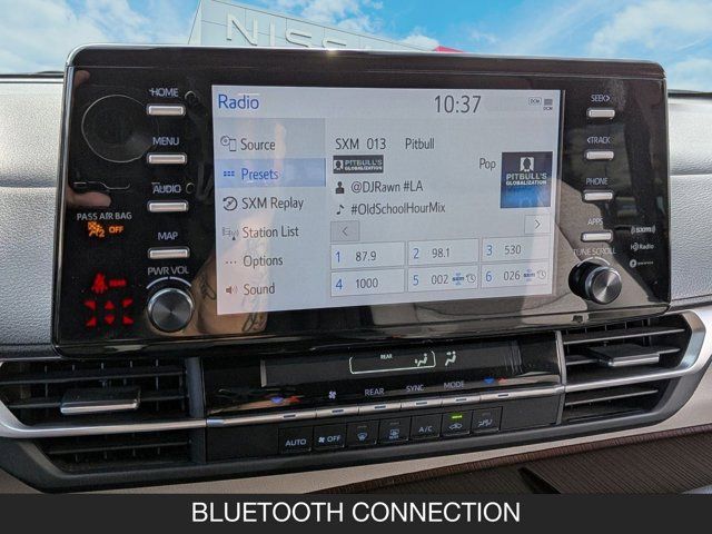 2023 Toyota Sienna LE 2023 Toyota Sienna LE