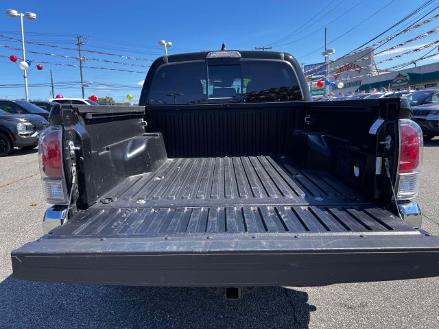 2023 Toyota Tacoma 4WD TRD Off Road Double Cab 5 Bed V6 MT (Natl)